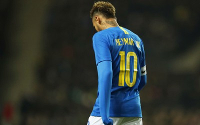 乐鱼电竞热评-利物浦女足绝杀越位VAR复核